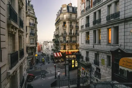 Vol Direct depuis l'Union Européenne à Paris à partir de 250€